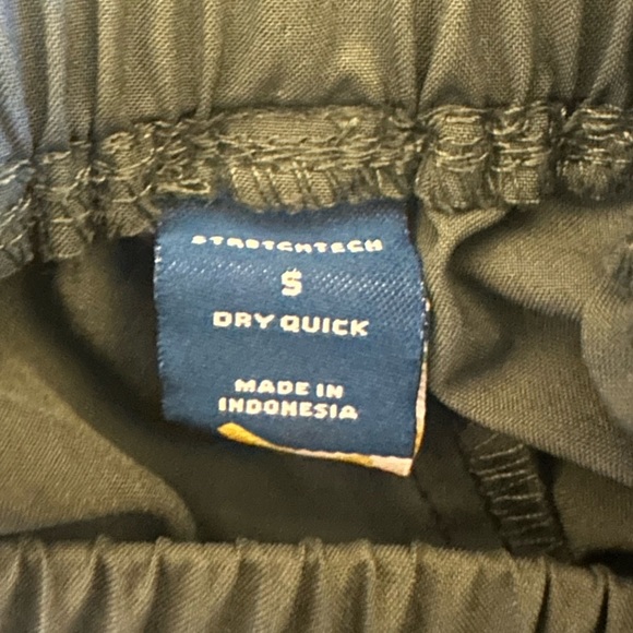 Green Old Navy Small Jogger Pants - Picture 3 of 3